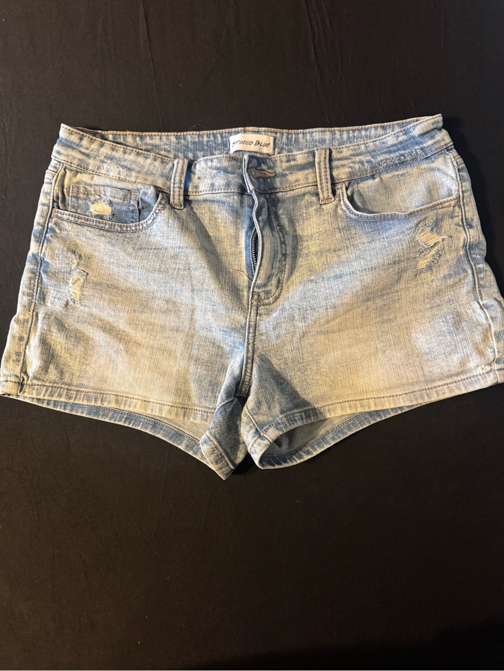 Light Wash Denim Women's Shorts - Unknown Brand